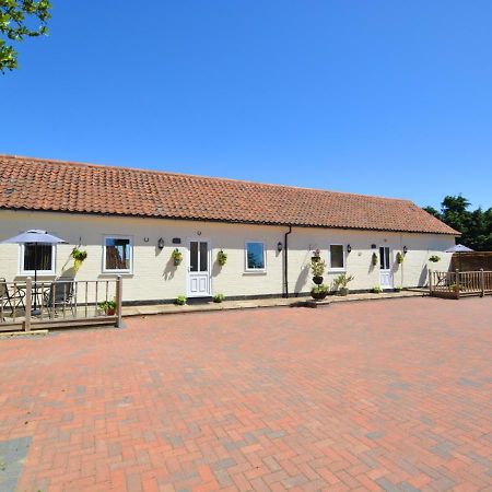 Farriers Cottage Blofield Exterior photo